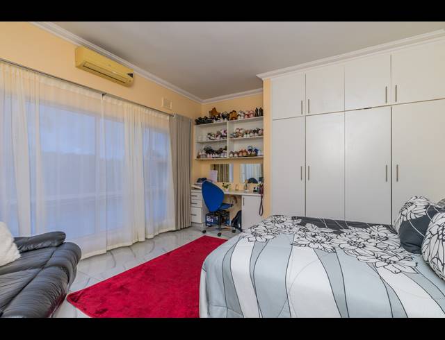 4 BEDROOM HOUSE FOR SALE IN WESTVILLE